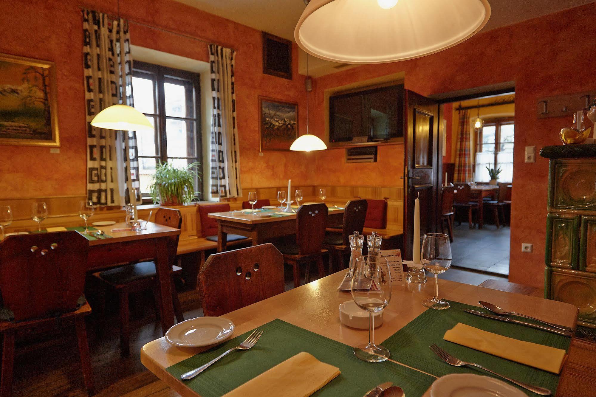Hotel Restaurant Itzlinger Hof Salzburg Bagian luar foto