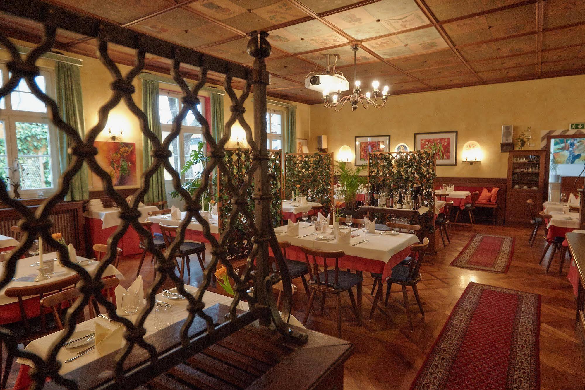 Hotel Restaurant Itzlinger Hof Salzburg Bagian luar foto