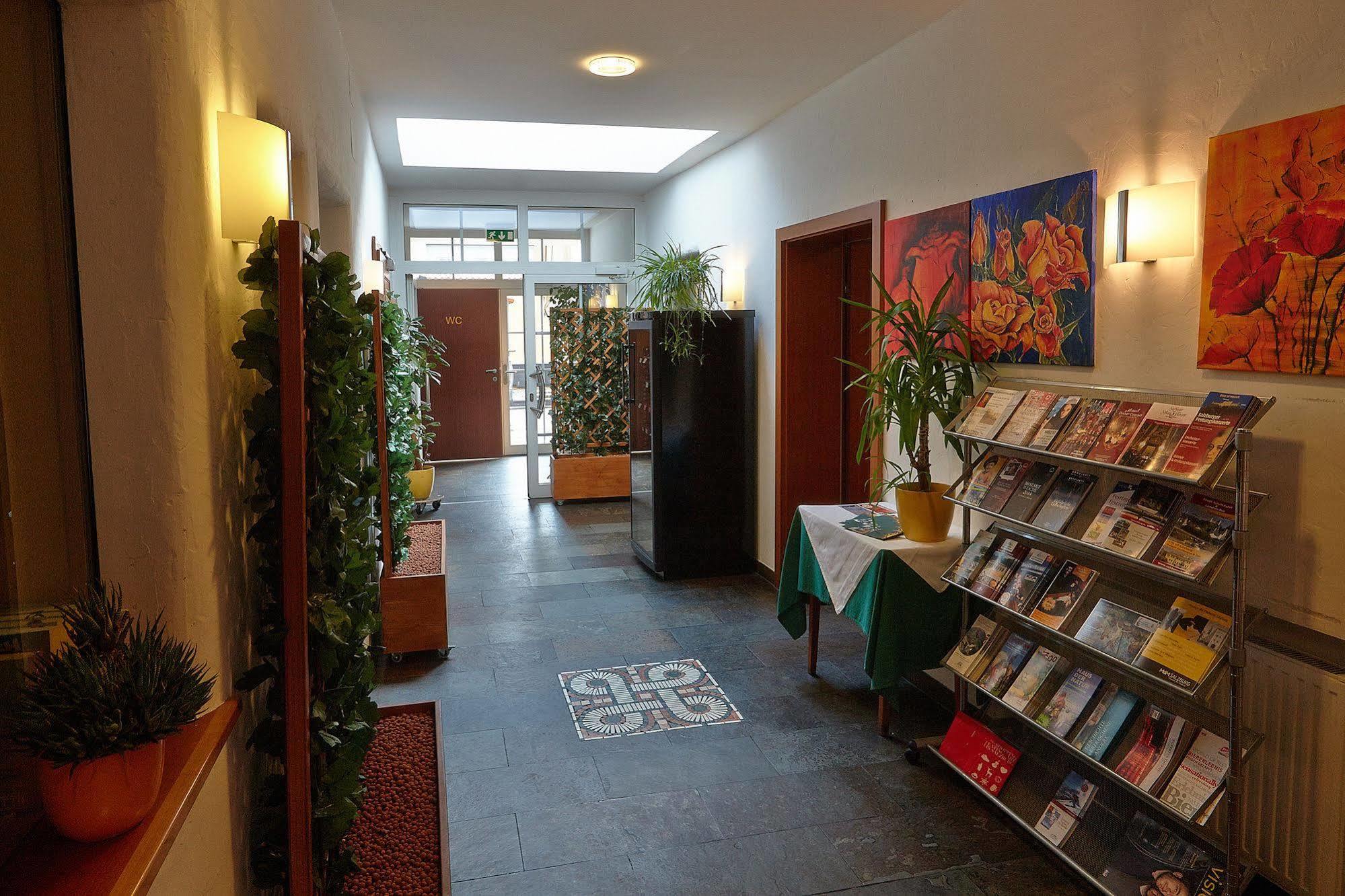 Hotel Restaurant Itzlinger Hof Salzburg Bagian luar foto